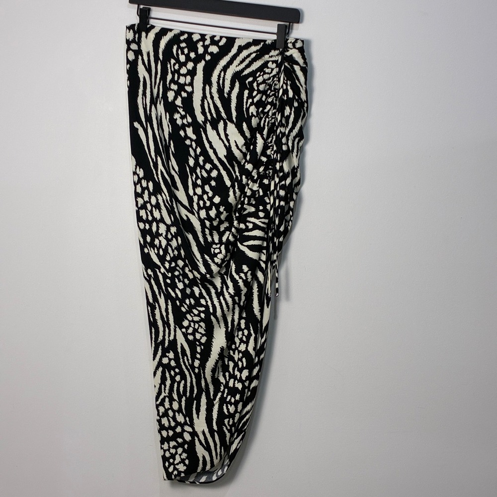 Veronica Beard Zebra Leopard Print Ruched Midi Skirt Black White Chic 6